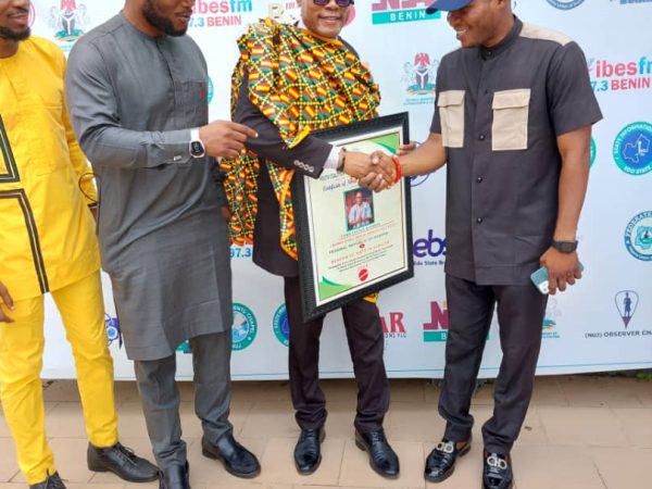 NUJ Chairman, Alenkhe Bags Beacon of Hope in Africa Award