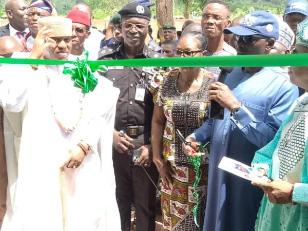 Former Deputy Speaker, Oligbi-Edeko inaugurates Police Station in Uromi to Bolster Security.