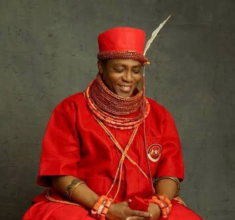 Group Appeals for Removal of Sunday Izekor as Odionwere of Abudu, Wants Billy Ekhator