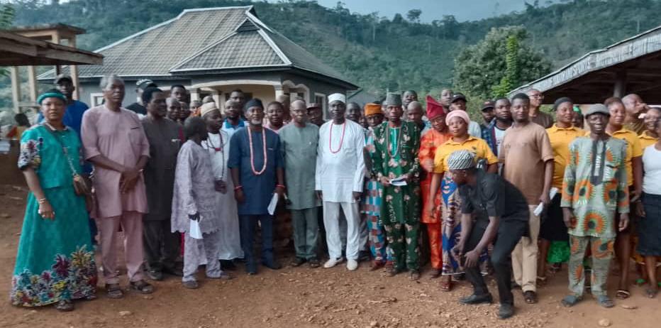 Infrastructural Development: Owan Group Meets Communities,Harps on Unity for Political Liberation
